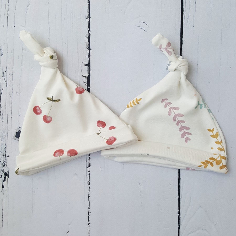 Pink no more - Czapki wisienki/gałązki 0-3 miesiące 2pak. - Esy Floresy 