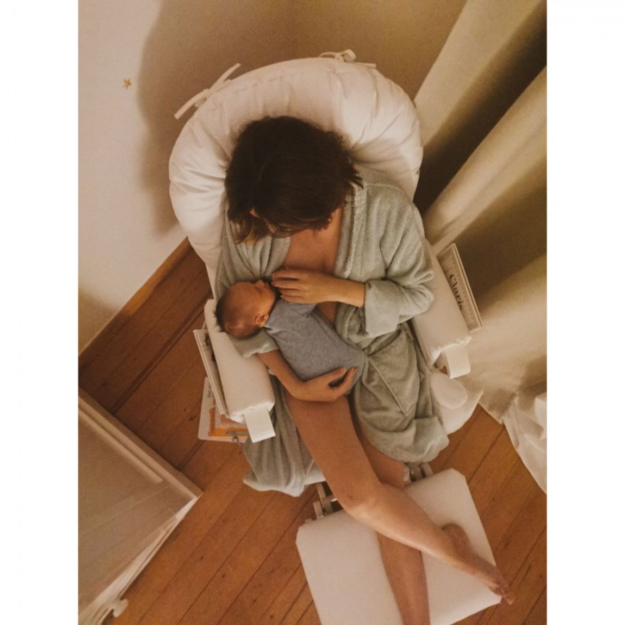 Childhome - Fotel pływający zaokrąglony z podnóżkiem White - Esy Floresy 