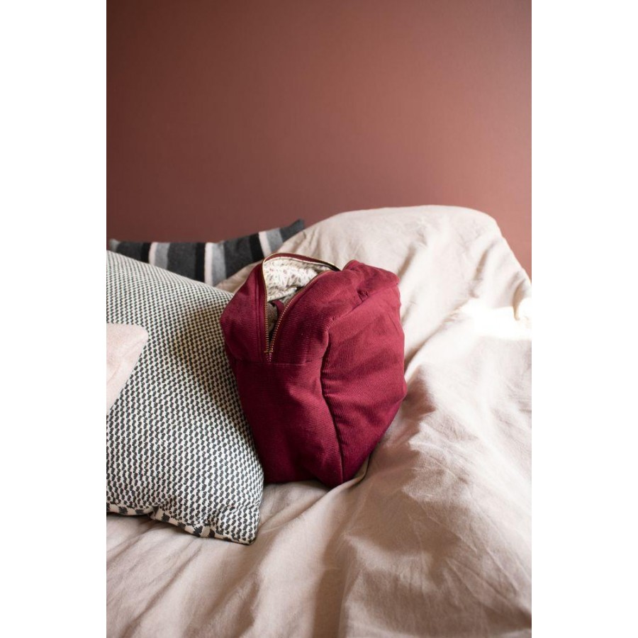  Filibabba - Kosmetyczka duża Sztruks Deeply Red - Esy Floresy 