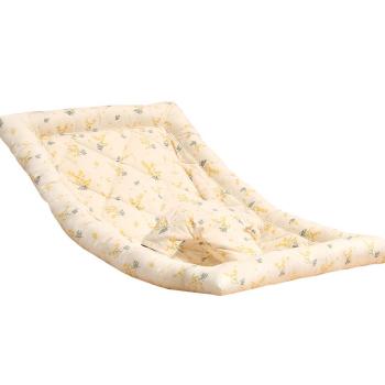 charlie-crane-siedzisko-do-lezaczka-levo-garbo-friends-mimosa